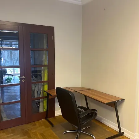 Affordable Place In Center Проживание в семье *
